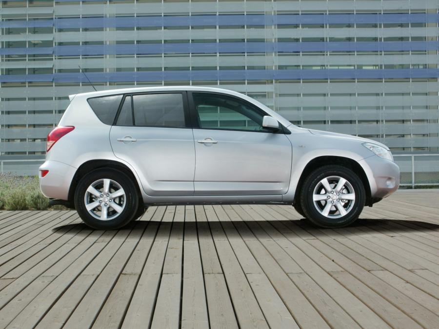  Toyota RAV4 Cross Sport 2007 года  (фото 9 из 13)